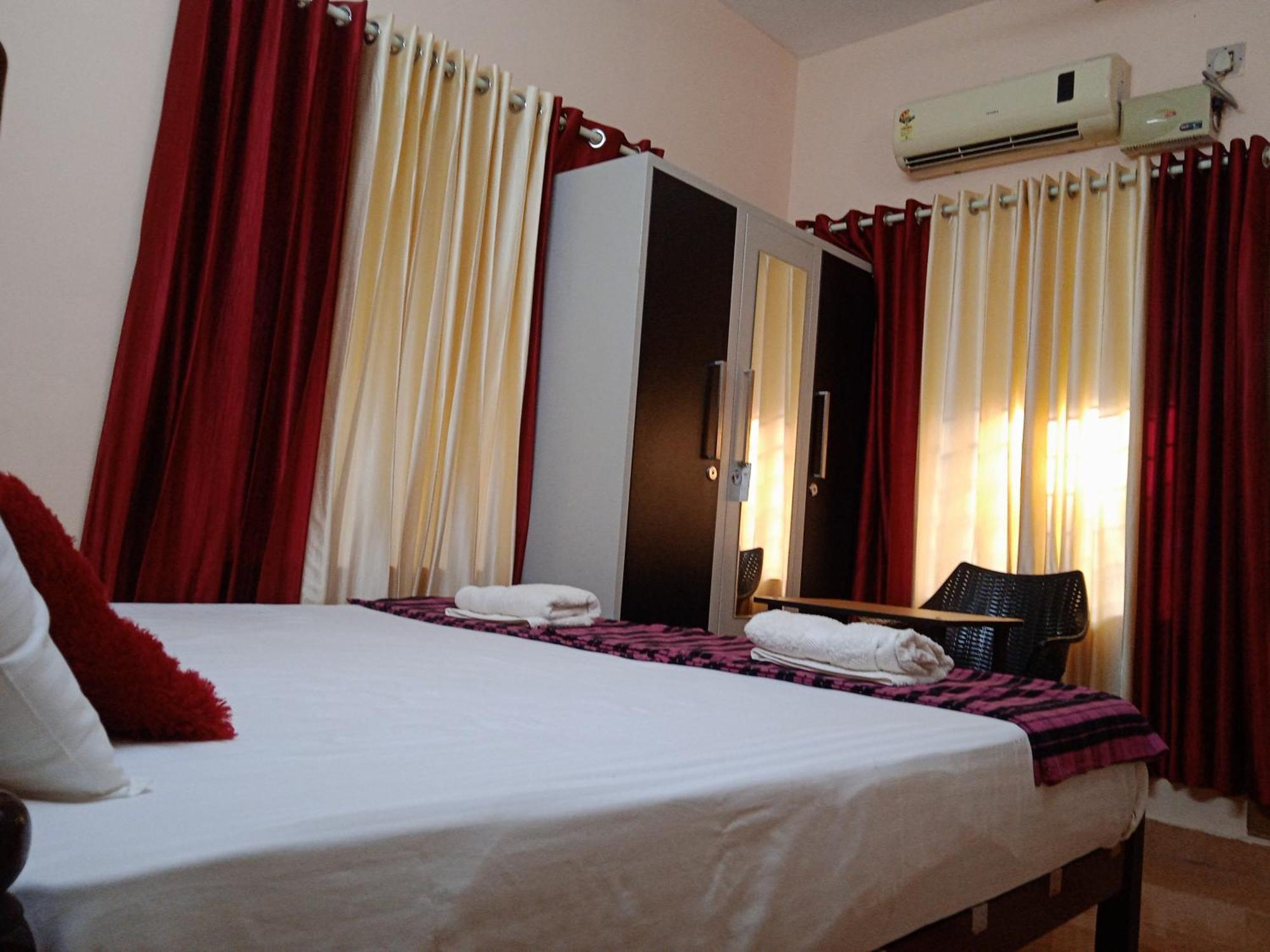 Valiyathayil Home Stay Kochi Exteriör bild