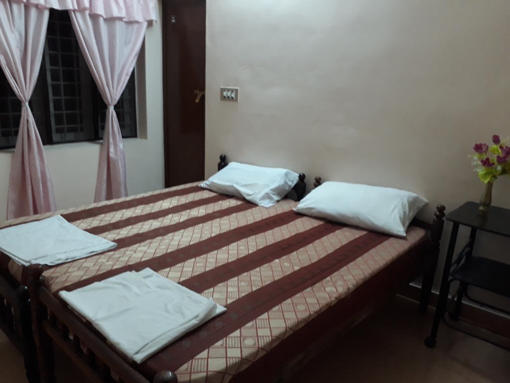 Valiyathayil Home Stay Kochi Exteriör bild